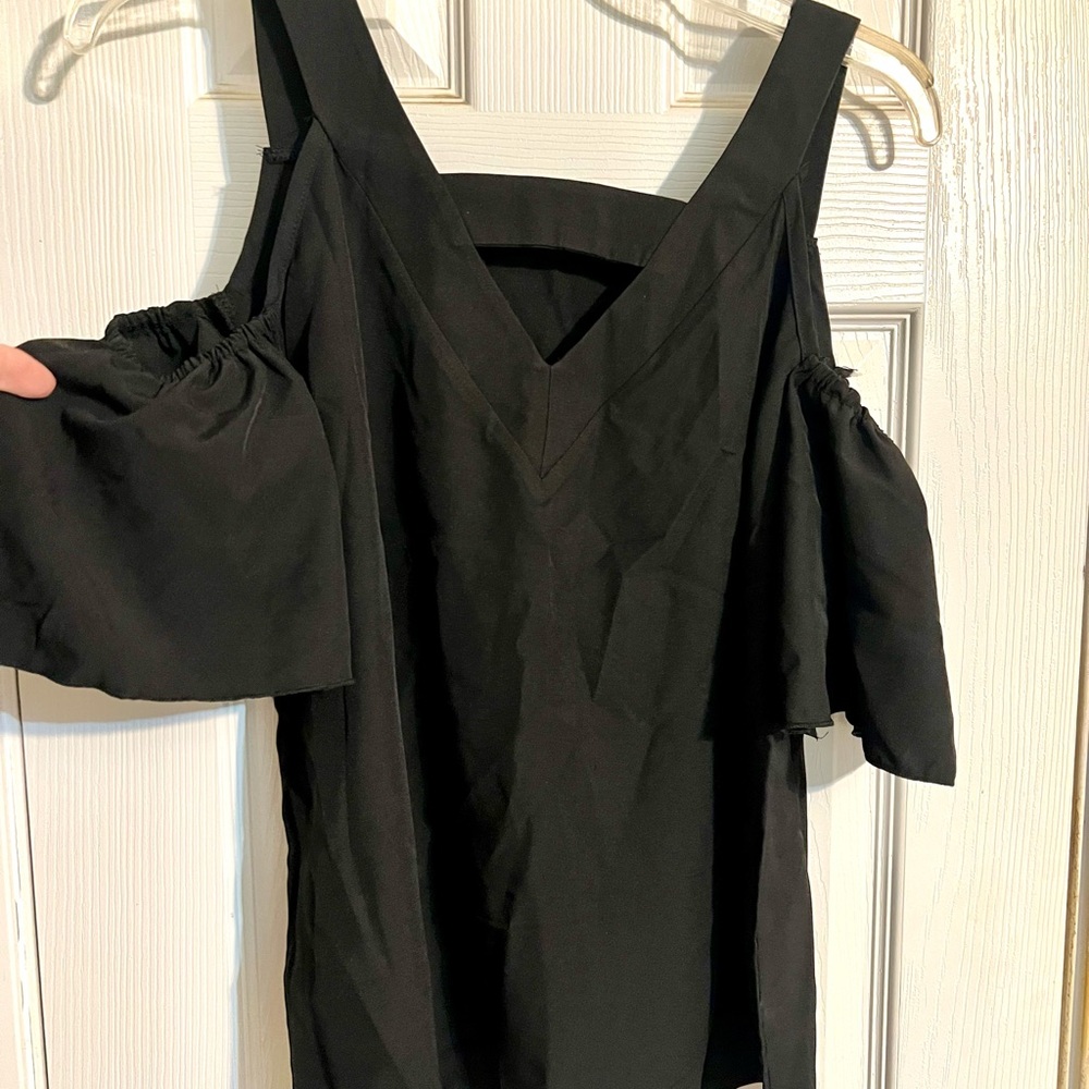 Elegant Black Women's Cold Shoulder Top